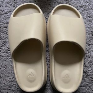 Yeezy Slides